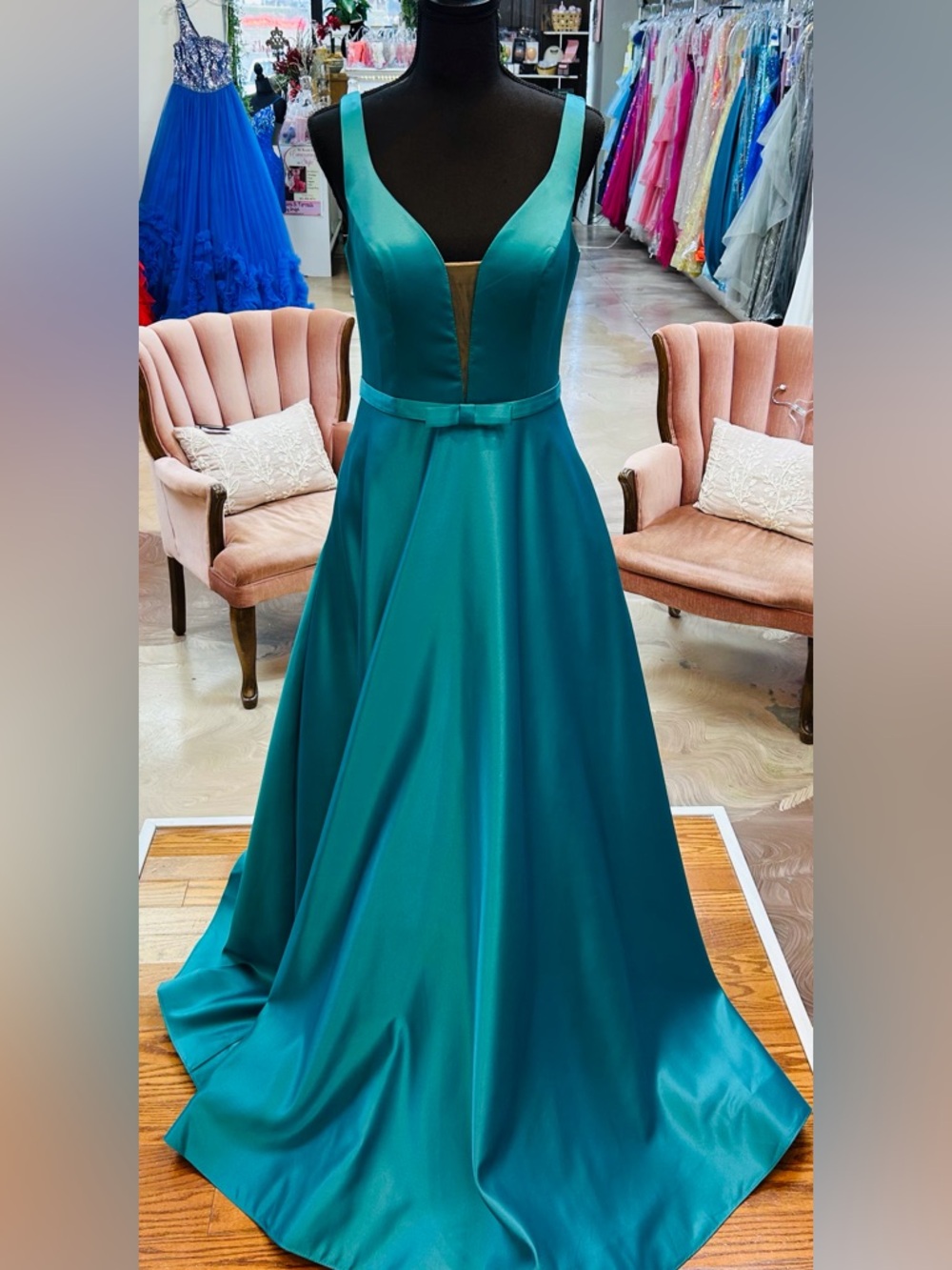 Sleeveless Teal Satin V-Neck A-Line Prom Dress